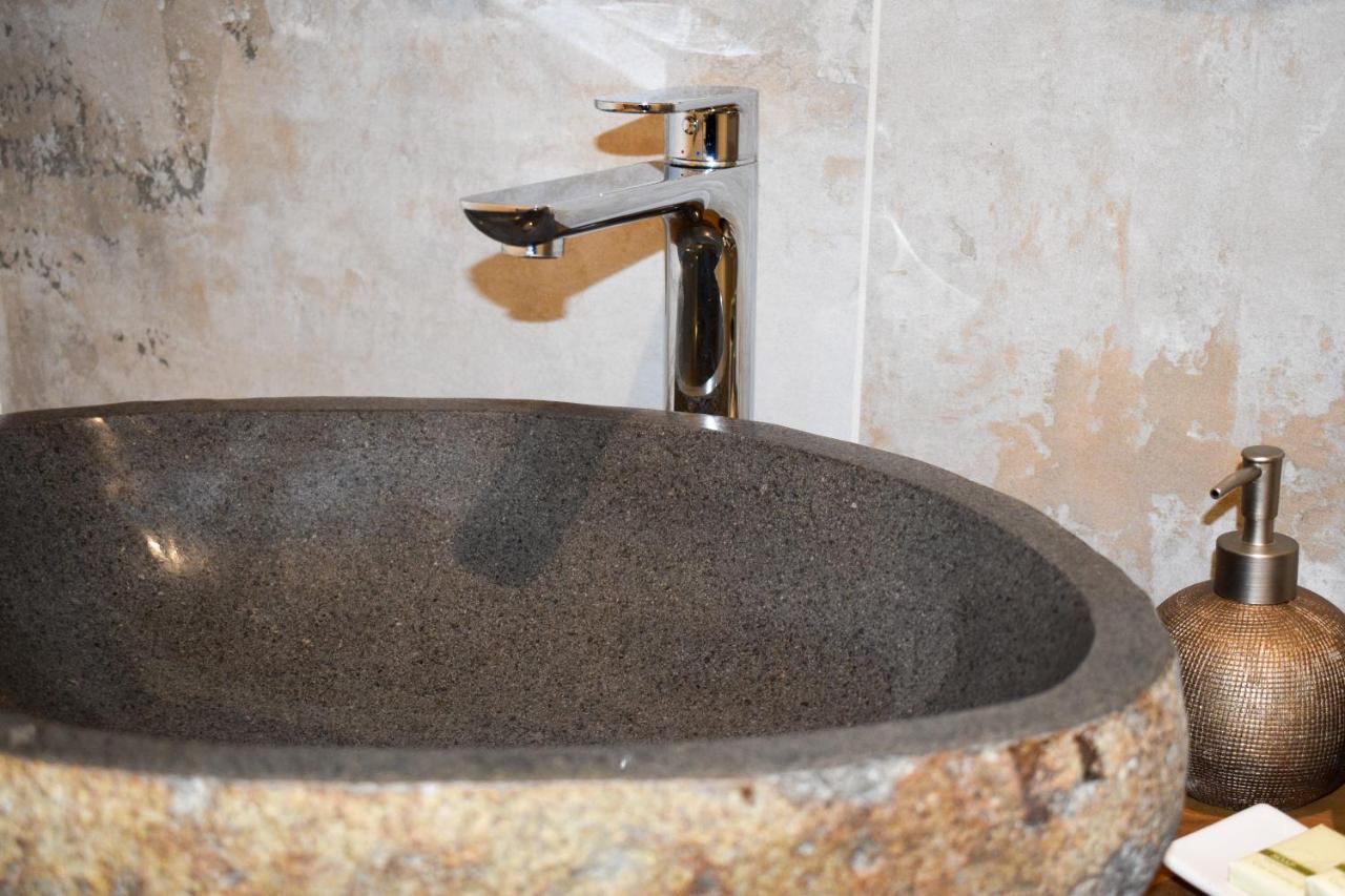 Bed And Breakfast Le Giale Castelnuovo del Garda Bagian luar foto