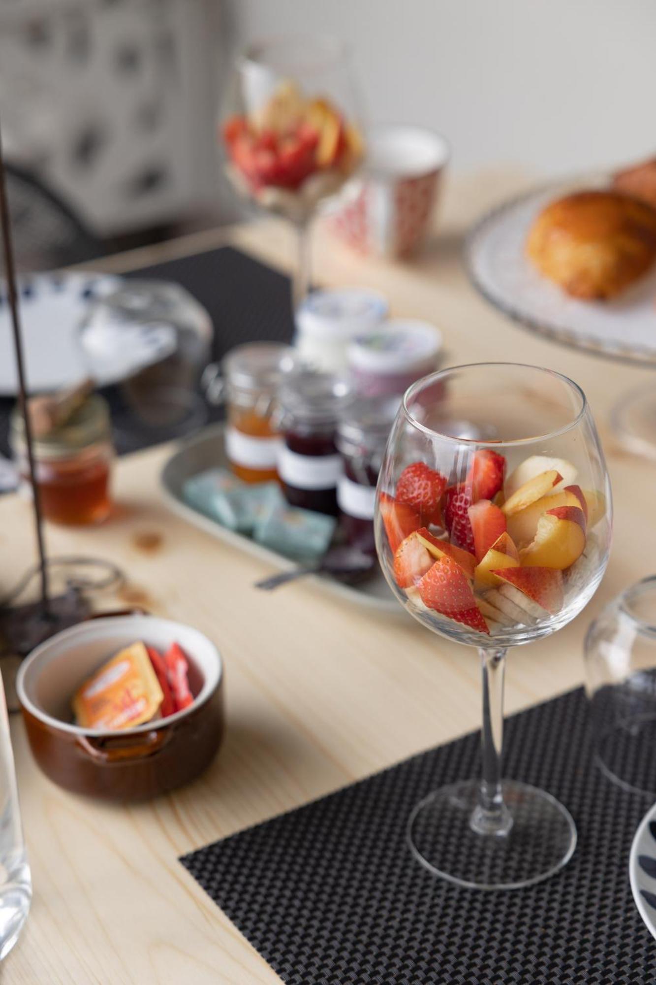 Bed And Breakfast Le Giale Castelnuovo del Garda Bagian luar foto