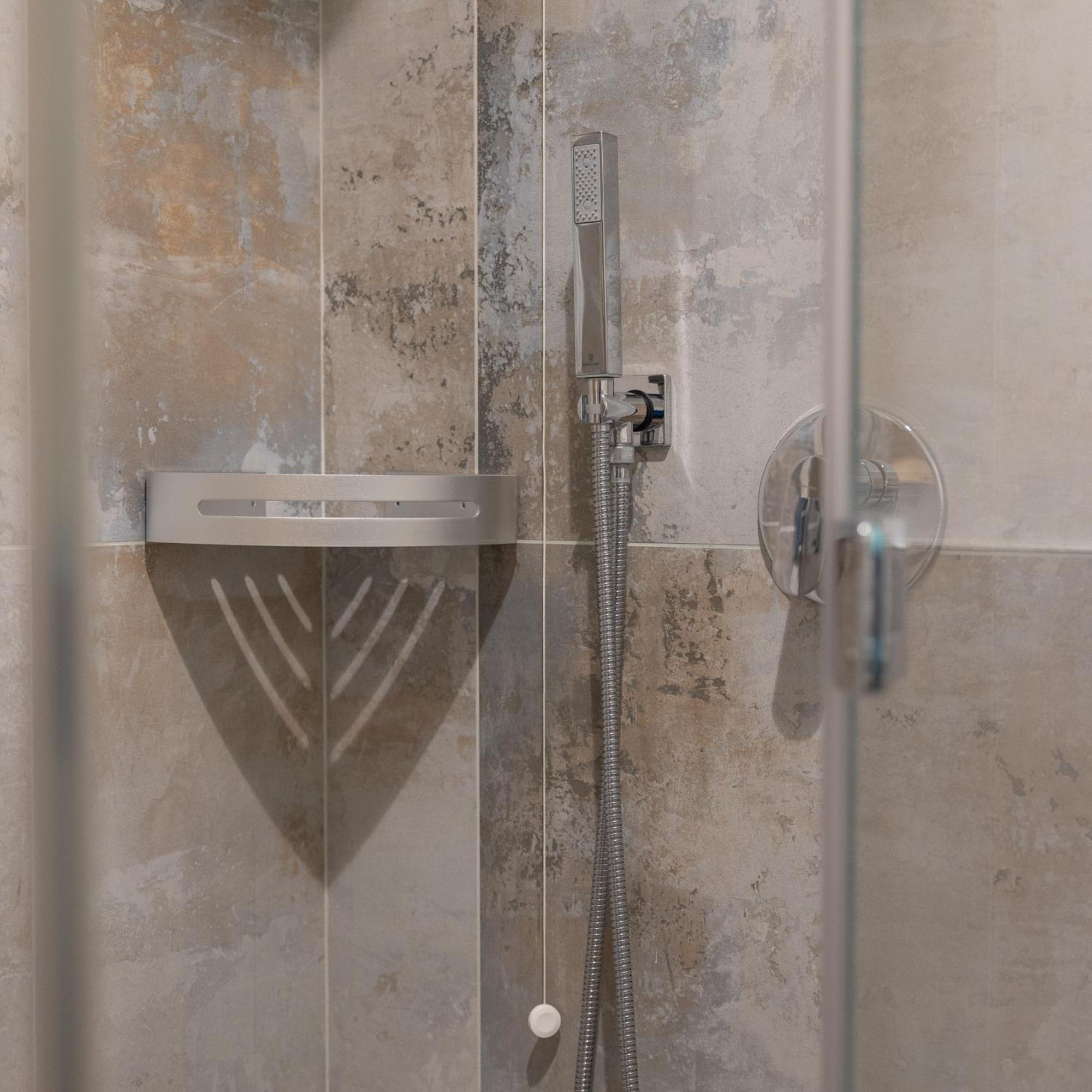 Bed And Breakfast Le Giale Castelnuovo del Garda Ruang foto