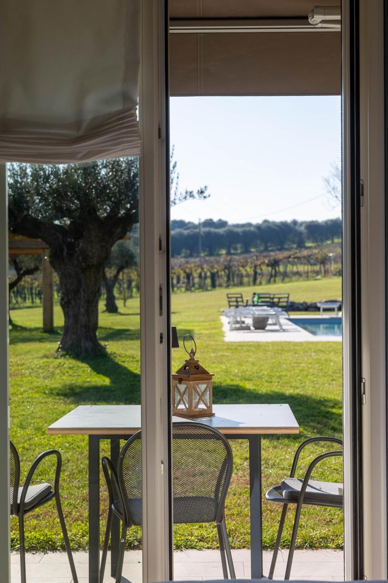Bed And Breakfast Le Giale Castelnuovo del Garda Bagian luar foto