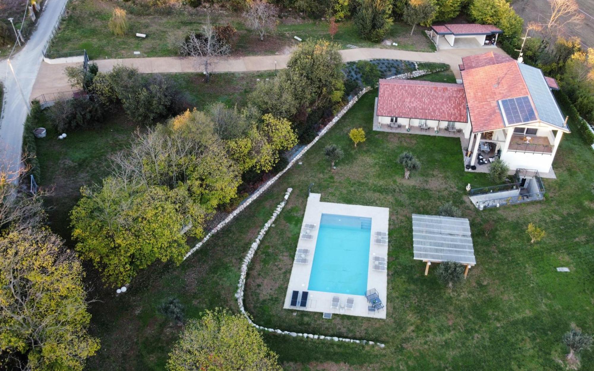 Bed And Breakfast Le Giale Castelnuovo del Garda Bagian luar foto